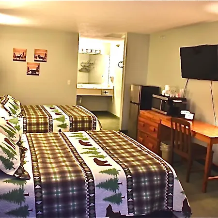 4 Season Fun At Legend Cottage Inn